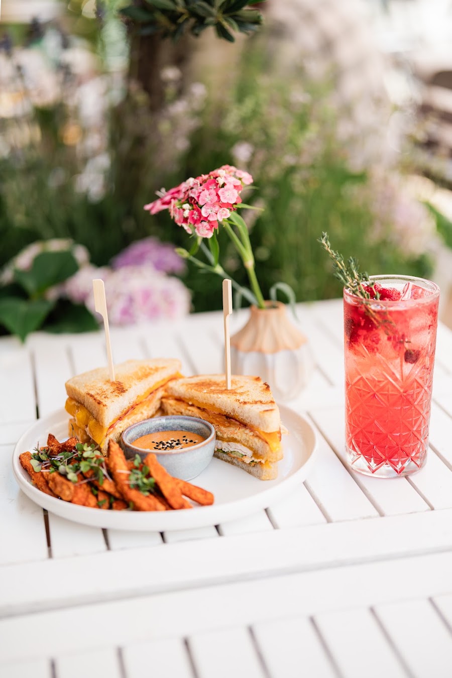 ENJOY BISTRO — fotka 2