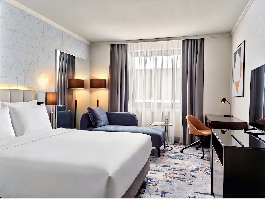 Crowne Plaza Bratislava — fotka 2