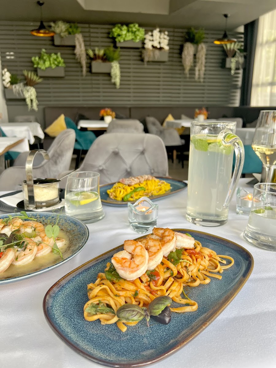 Johny Italian Restaurant – pizzeria a talianska reštaurácia, Bratislava — fotka 2