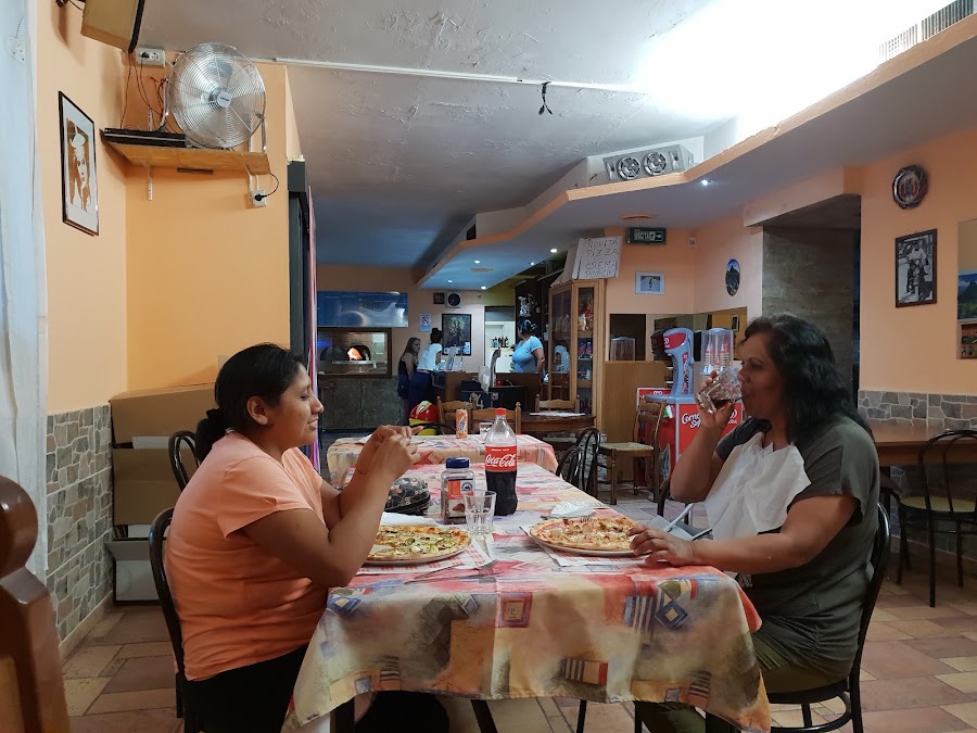 Bar pizzeria la fontana — fotka 1